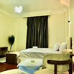 Triple Garden View Hotel