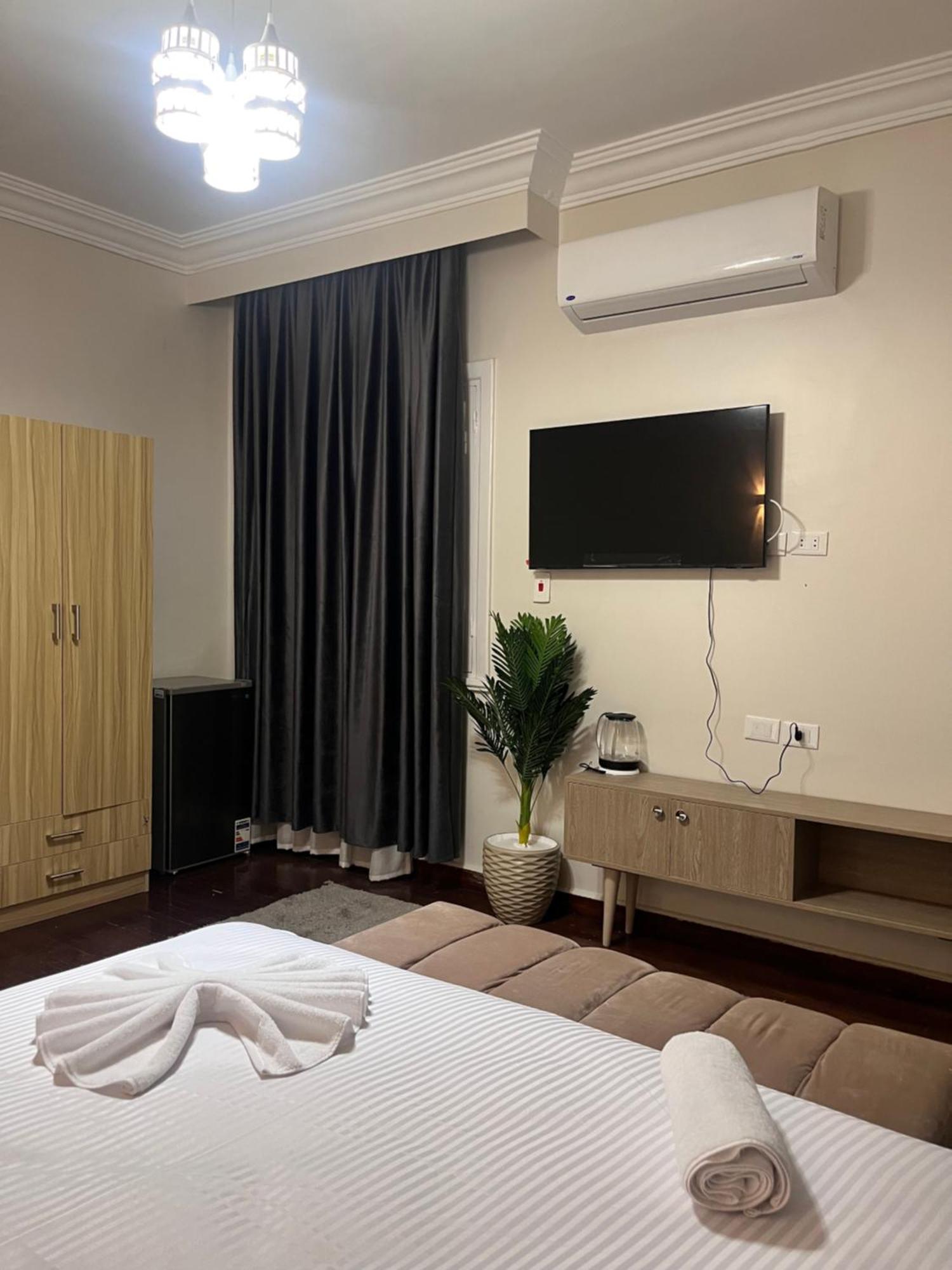 Hotel Triple Garden View 3*